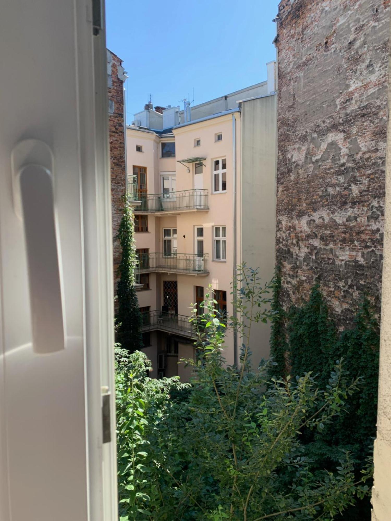 Apartamento Apartament Gold Jasmine Cracovia Exterior foto